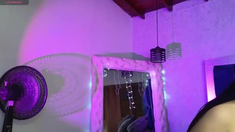 CAMILA online show from 09/23/25, 08:45