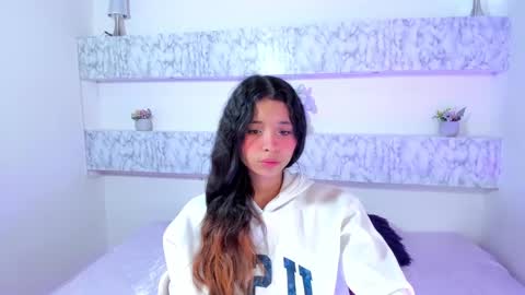 ashleycooper online show from 02/11/25, 08:52
