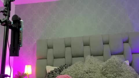 Snapshot of ashleyhiil2 chatting on 09/15/25, 03:06 AshleyHill online show from 09/15/25, 03:06