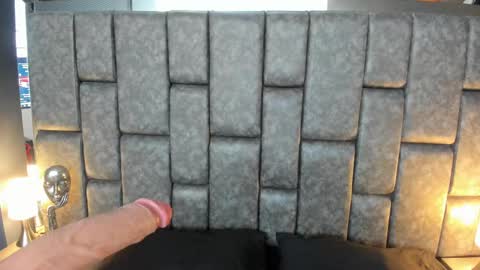 Snapshot of ashleyjonnees chatting on 02/26/25, 11:20 ASHLEY My schedule 600 - 1400 GMT -5 online show from 02/26/25, 11:20