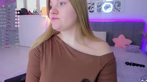 Snapshot of ashleyjonse chatting on 11/25/25, 06:13 AshleyJonse online show from 11/25/25, 06:13