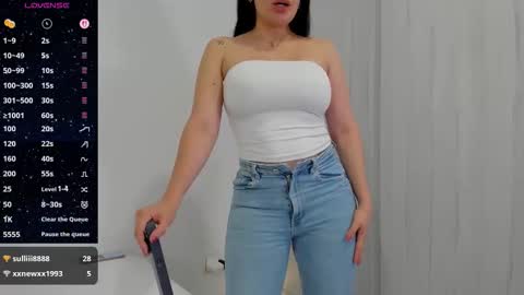 Ashley knight online show from 10/18/25, 01:30