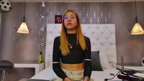 AshleyRoberh online show from 07/17/26, 03:24