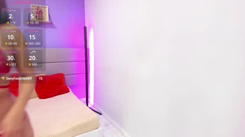 Snapshot of ashleyrobert_ chatting on 11/25/25, 08:53 ashleyrobert_ online show from 11/25/25, 08:53