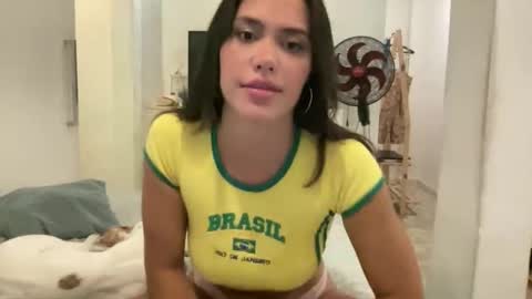 Snapshot of ashleyscttt chatting on 04/09/26, 03:50 Ashley Scott online show from 04/09/26, 03:50