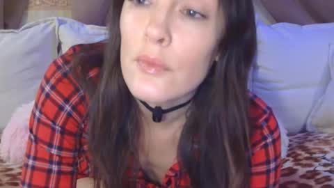 Snapshot of ashleyshyne69 chatting on 05/26/26, 02:57 Ashley online show from 05/26/26, 02:57