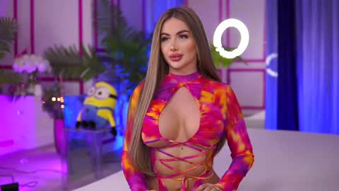 Ashley online show from 01/09/25, 06:47