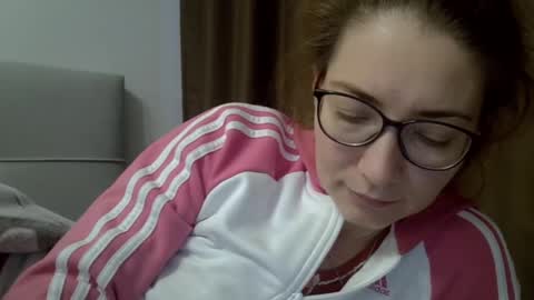 Ashley online show from 12/03/25, 07:38