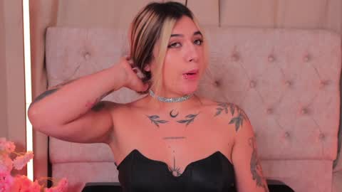 Ashley Lauren online show from 01/23/25, 10:01