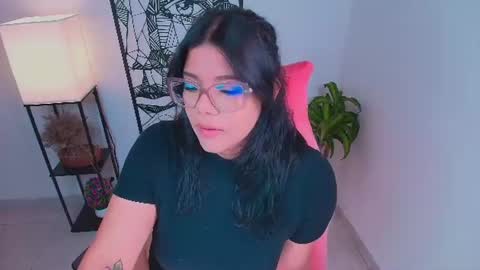Ashleyy18   online show from 06/14/26, 03:19