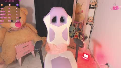 Ashley online show from 05/27/26, 03:09