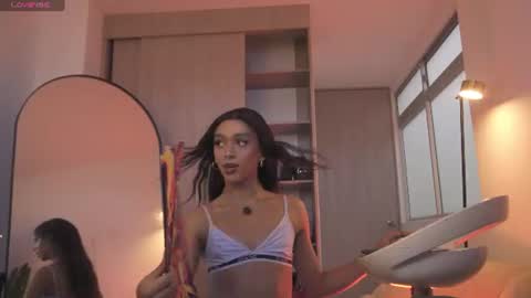 Ashley Fox online show from 07/29/26, 10:19