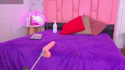 ashlleyray online show from 05/28/26, 07:11