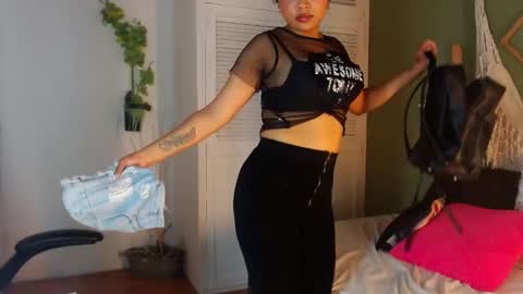 ashly online show from 03/08/25, 08:46