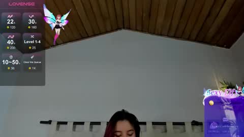 Snapshot of ashly_jones_ chatting on 12/19/25, 04:30 ashly_jones_ online show from 12/19/25, 04:30
