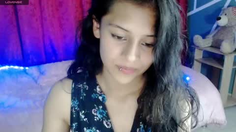 Ashly online show from 02/11/25, 07:38