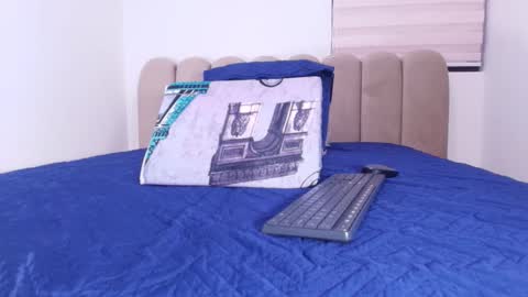 Snapshot of ashly_miller2 chatting on 12/05/25, 12:03 Ashly online show from 12/05/25, 12:03