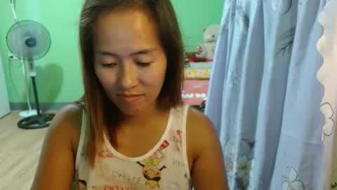 Snapshot of ashlycumx chatting on 09/27/25, 12:48 ashlycumx online show from 09/27/25, 12:48