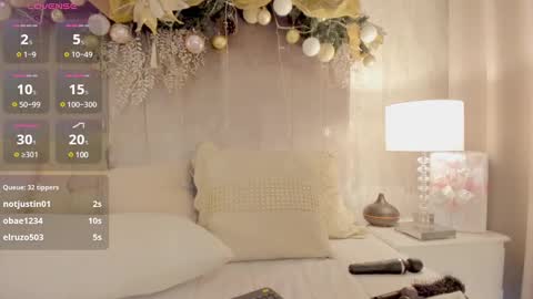 Snapshot of ashlye_stone chatting on 12/11/24, 07:09 Paula Baleta  online show from 12/11/24, 07:09