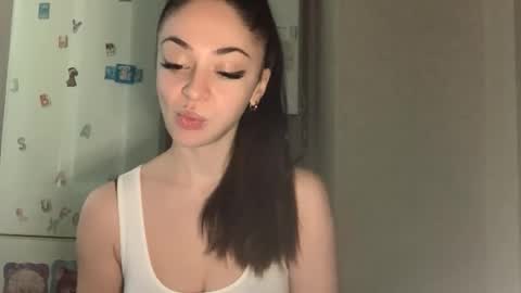 Lera online show from 10/27/25, 08:07