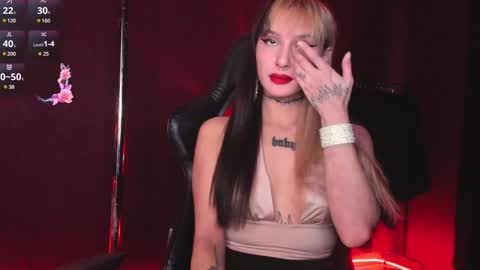 Snapshot of ashmila chatting on 02/05/25, 11:44 Mila online show from 02/05/25, 11:44
