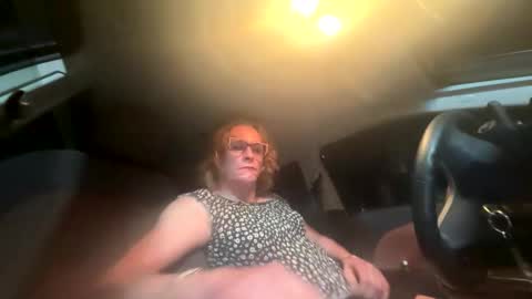 Snapshot of ashmomo chatting on 09/12/25, 09:53 ashmomo online show from 09/12/25, 09:53