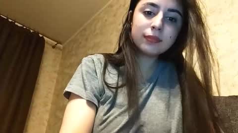 Snapshot of ashtonvisnosky chatting on 10/27/25, 01:26 Lina online show from 10/27/25, 01:26
