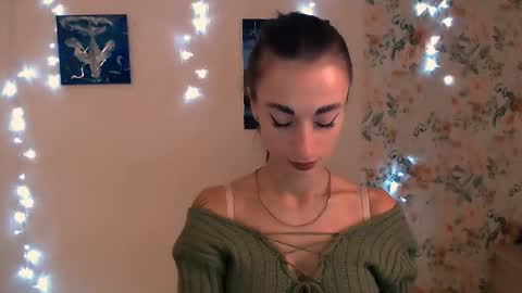 asia_n_ online show from 10/08/25, 06:33