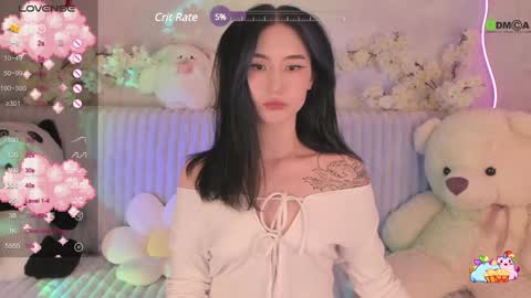 Emma online show from 01/28/25, 02:53