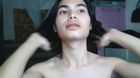 Snapshot of asian_babyboi chatting on 01/11/26, 08:08 asian_babyboi online show from 01/11/26, 08:08
