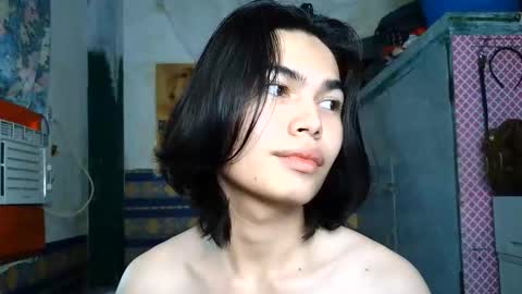 Snapshot of asian_babyboi chatting on 06/09/26, 06:36 asian_babyboi online show from 06/09/26, 06:36