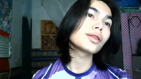 Snapshot of asian_babyboi chatting on 06/18/26, 11:36 asian_babyboi online show from 06/18/26, 11:36