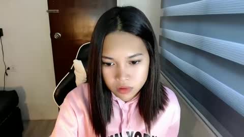 Snapshot of asian_cecilyxx chatting on 01/30/25, 03:22 Cecily online show from 01/30/25, 03:22