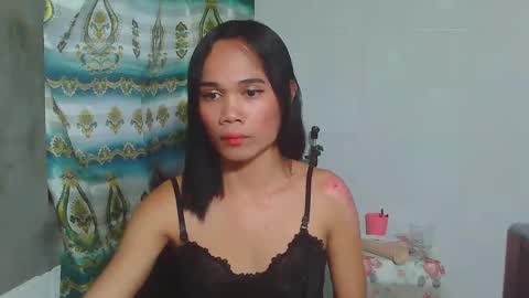 Snapshot of asian_hillary chatting on 01/04/25, 11:38 asian_hillary online show from 01/04/25, 11:38
