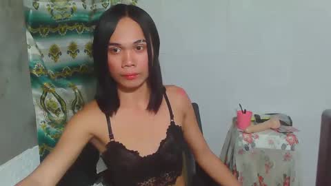 Snapshot of asian_hillary chatting on 01/08/25, 06:52 asian_hillary online show from 01/08/25, 06:52