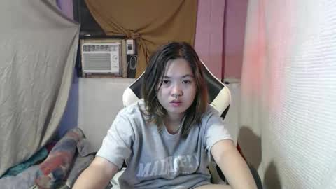 Snapshot of asian_honey69 chatting on 10/07/25, 03:04 bb girl online show from 10/07/25, 03:04
