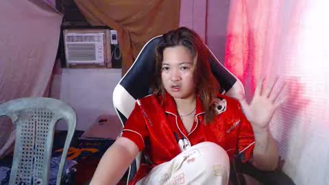 Snapshot of asian_honey69 chatting on 10/23/25, 02:22 bb girl online show from 10/23/25, 02:22