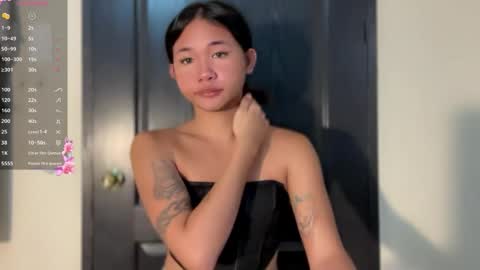 Snapshot of asian_loloera chatting on 05/22/26, 10:59 Rhea online show from 05/22/26, 10:59