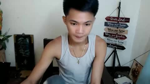 asian_lover05 online show from 10/21/25, 06:08