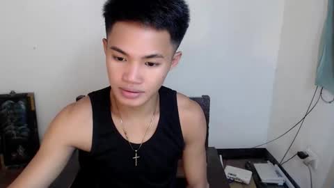 asian_lover05 online show from 12/15/25, 11:25