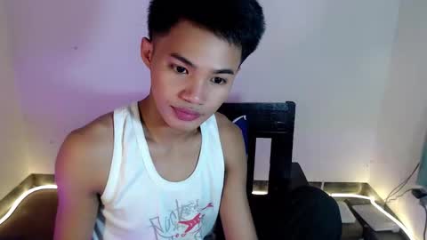 asian_lover05 online show from 02/09/26, 04:33