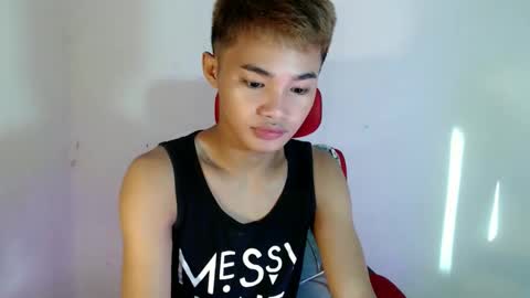 asian_lover05 online show from 04/26/26, 11:02