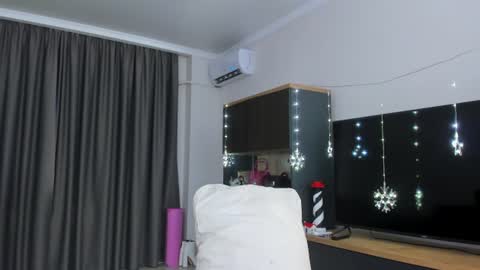 asian_loverpop online show from 07/12/26, 03:52