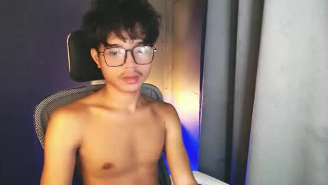 Snapshot of asian_mjxx chatting on 05/19/26, 11:49 cCALL ME MJ online show from 05/19/26, 11:49