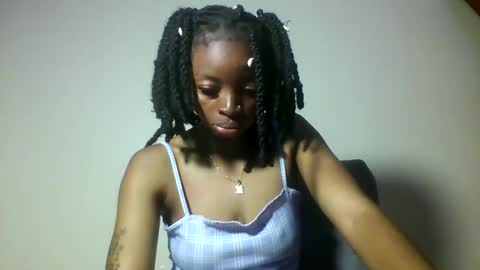 Snapshot of asian_pinay01 chatting on 01/14/26, 06:41 Asia online show from 01/14/26, 06:41