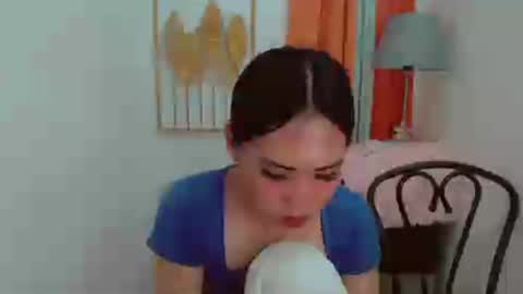 Angel online show from 07/11/26, 12:57