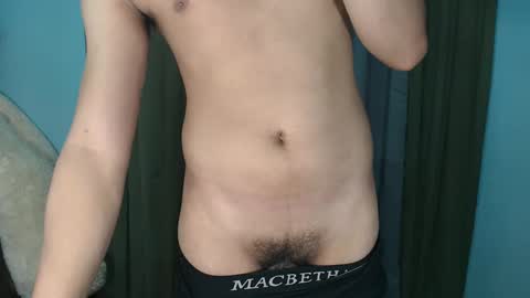 Snapshot of asian_prince_echoxx chatting on 02/17/25, 03:25 Echoo online show from 02/17/25, 03:25