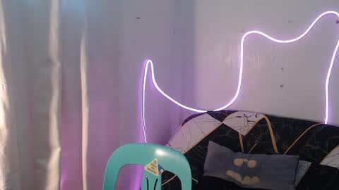 Snapshot of asian_prince_of_cock chatting on 09/19/25, 05:53 Prince online show from 09/19/25, 05:53