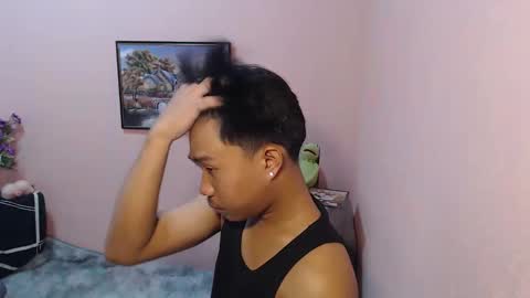 Snapshot of asian_prince_of_cock chatting on 10/19/25, 06:03 Prince online show from 10/19/25, 06:03