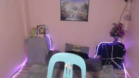 Snapshot of asian_prince_of_cock chatting on 10/28/25, 05:33 Prince online show from 10/28/25, 05:33